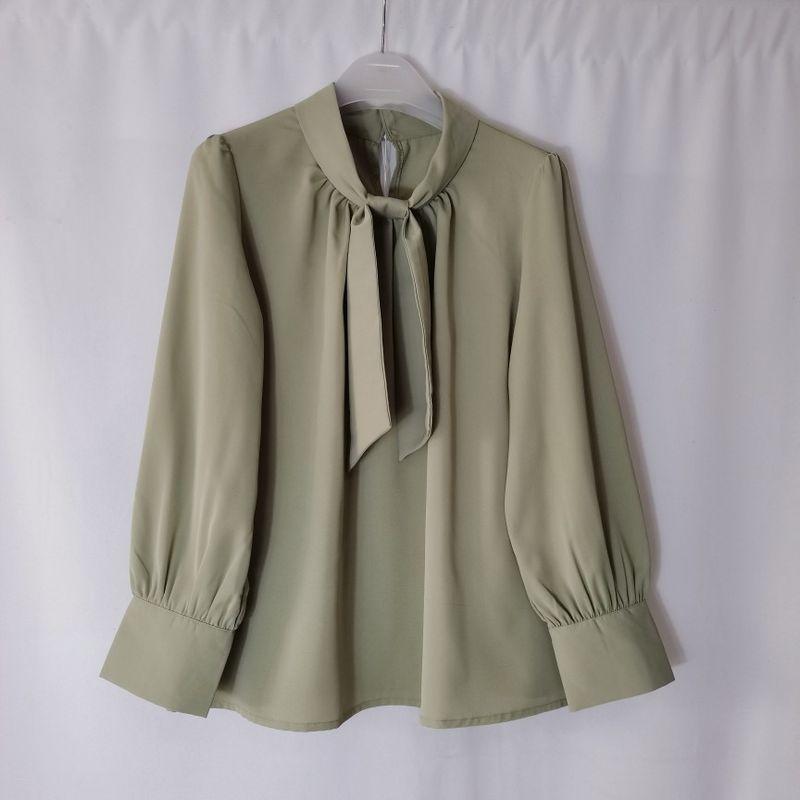 

Export Original Order Leftover Stock Streamer Long Sleeve Shirt Women s Professional Commute Shirt Easiest for Match Stylish Bottoming Shirt Spring Green All yards