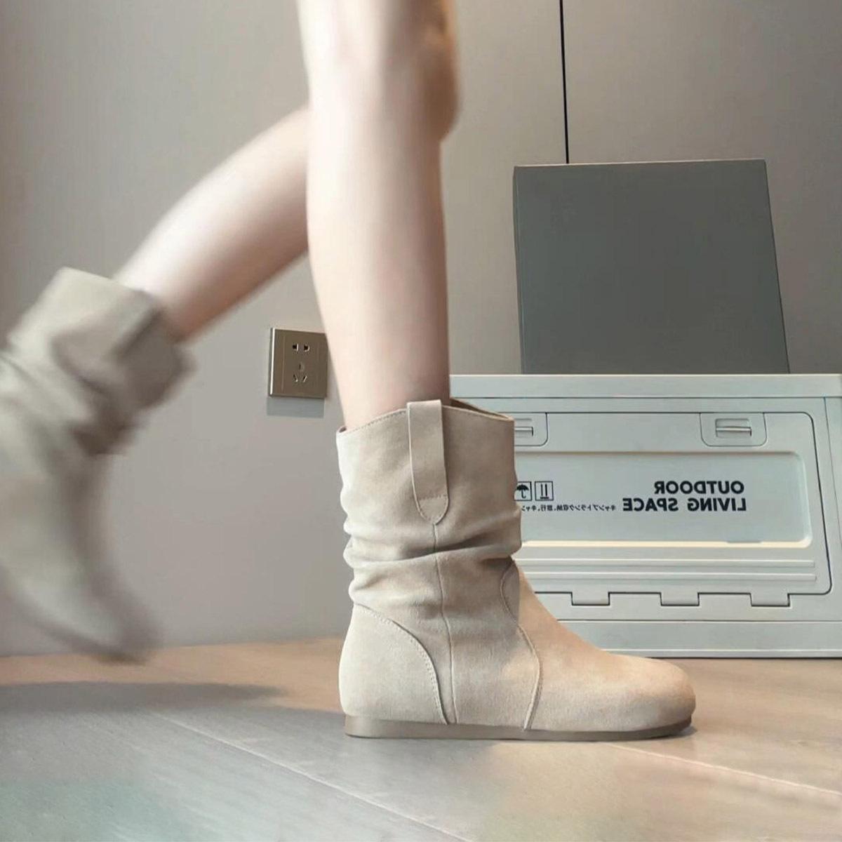 

Soft leather version~ short boots women s retro western cowboy boots 2025 autumn new pleated stacking boots Chelsea thin boots 40