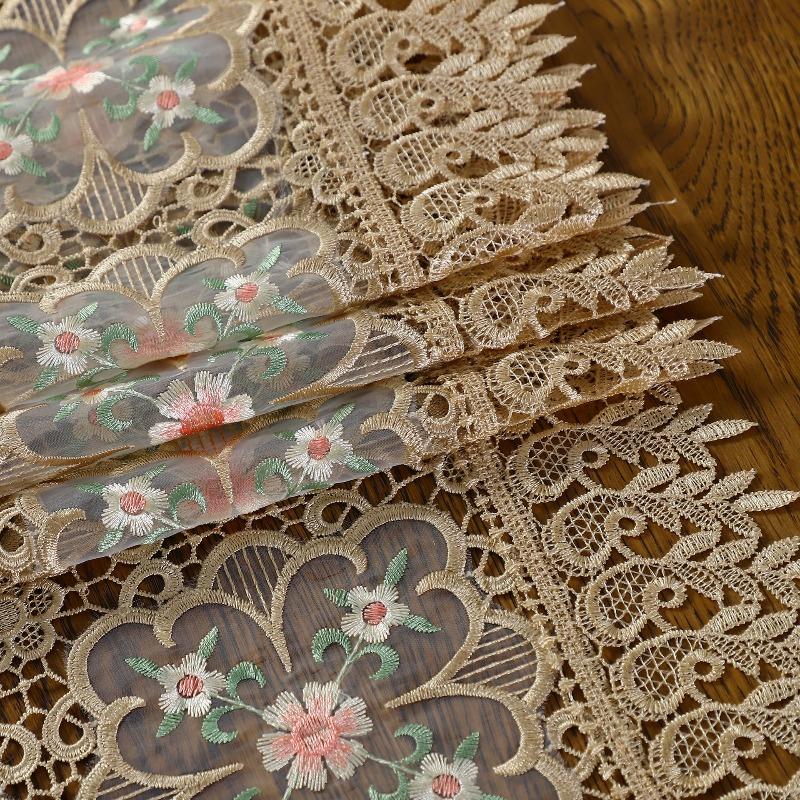 Lace Table Flag Embroidery Hollowed Out Dining Table Decoration Long Strip Cloth Wedding Party Tablecloth Taplak Meja Cutwork Table Runner Home Decora