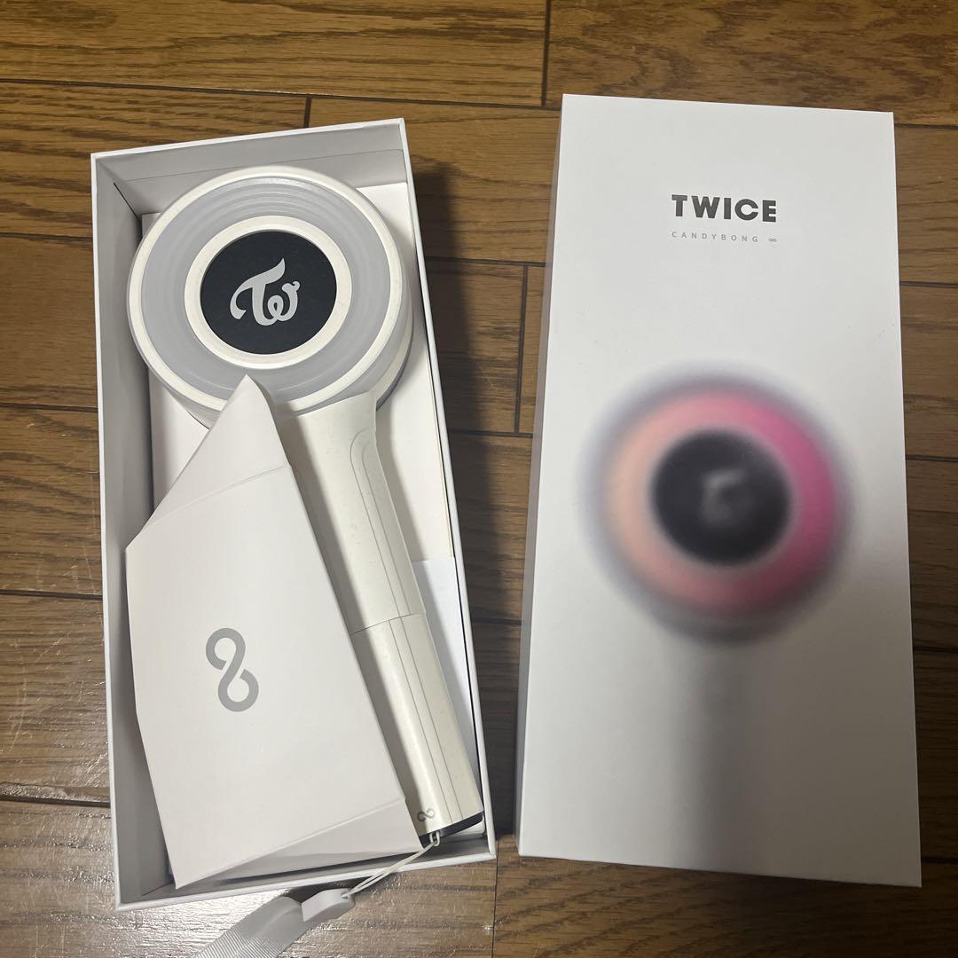 

[Б/У] Лайтстик Twice, использовался только один раз