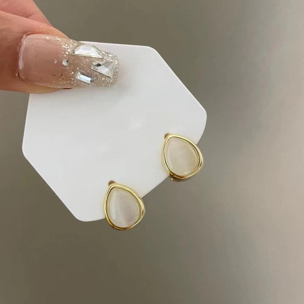 S925 Sterling Silver Hoop Earrings: Exaggerated, Luxurious & Versatile for Women