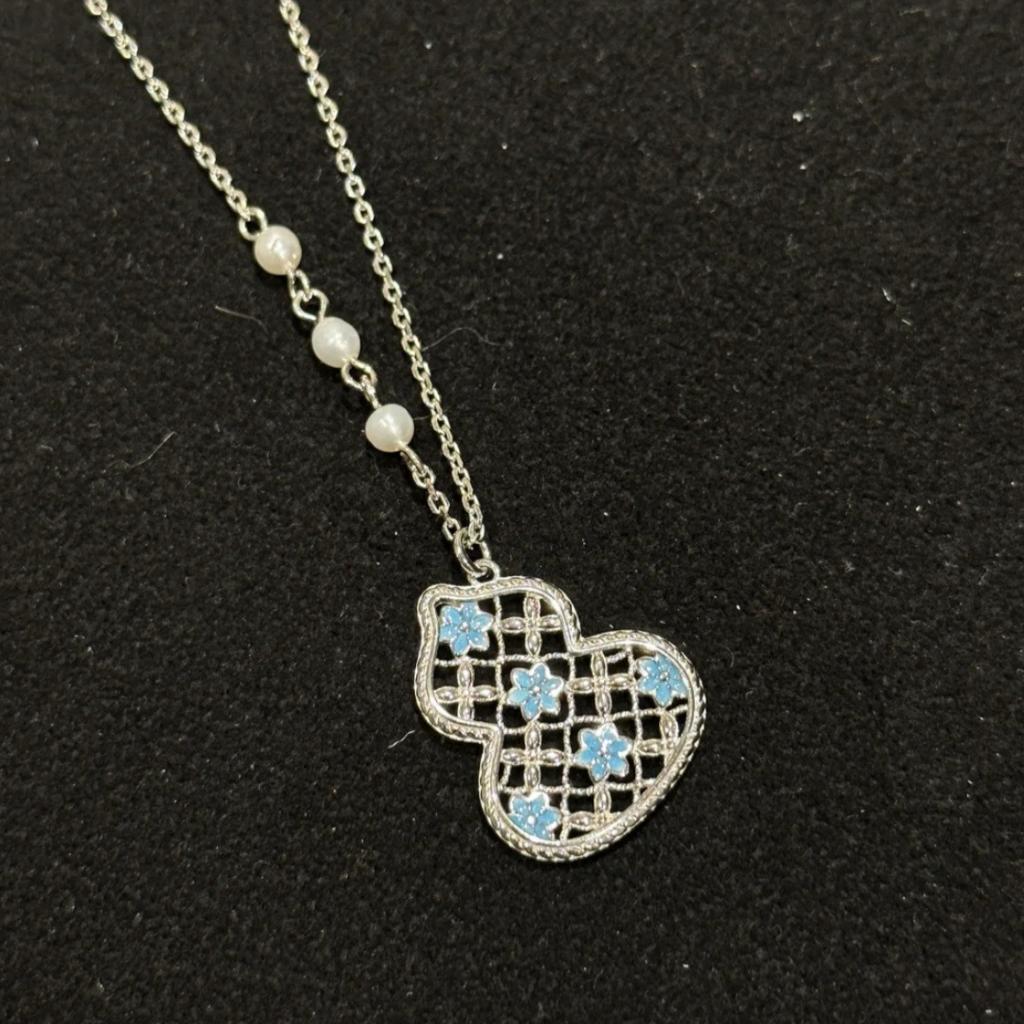 French-style New Chinese Palace Enamel Gourd Necklace with Hollow Design, Gradient Blue Glaze, Fortune Pearl, High-end Sweater Chain