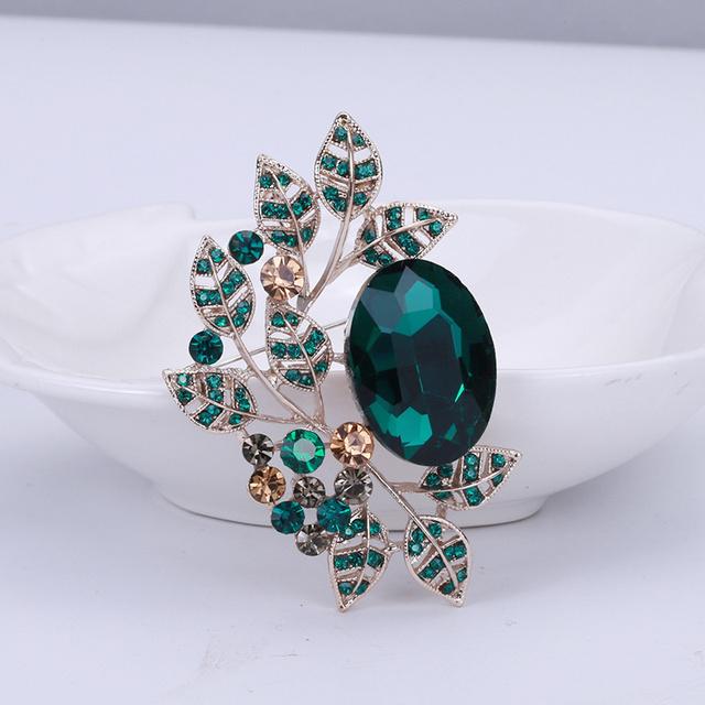 Брошь-булавка Ретро-стиль Простой стиль Блестящая Имитация Кристаллическая Значок Металлический сплав Булавка Аксессуары Темперамент Пальто КорсажРетро Украшения зелёный