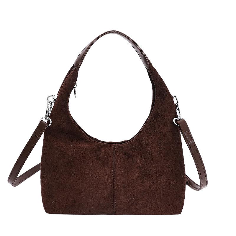 Матовая сумка-пельмень женская ретро подмышечная и кроссбоди Small