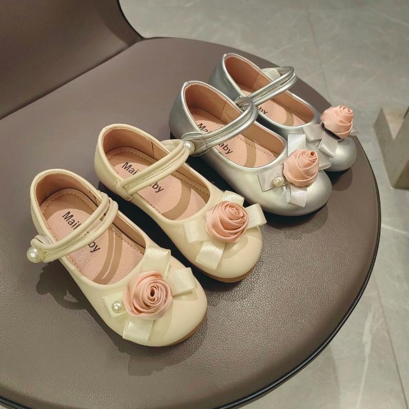 Girls  Princess Shoes 2024 New Kids Fashion Flower Leather Shoes Children Elegant Temperament Dance Shoes for Party Wedding