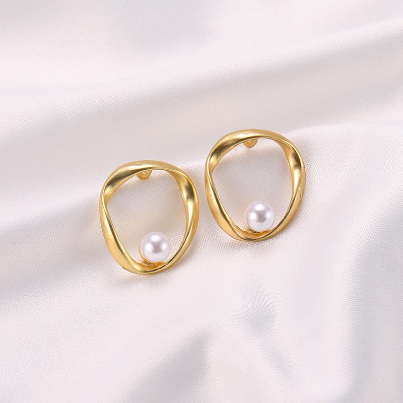 Autumn Winter New Brown Earrings Vintage Matte Drop Earrings For Women Metal Fashion Statement Dangle Earring Trend Jewelry