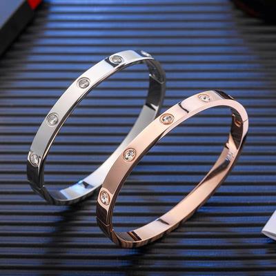 Fashionable Accessories Full Diamond Bracelet for Women