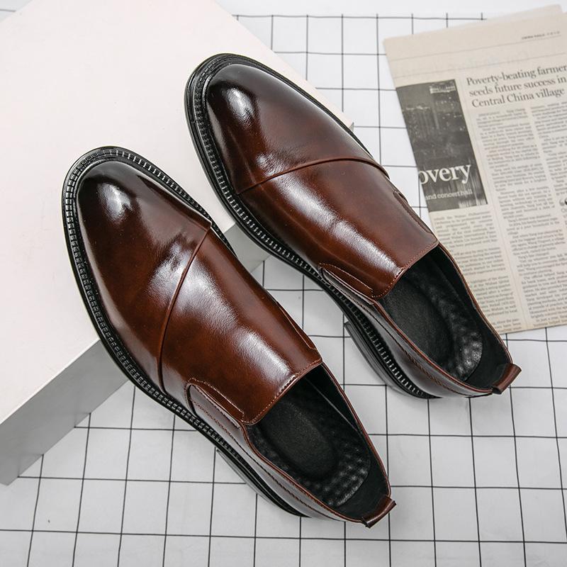 

Men s shoes four seasons new casual leather shoes fashion British style business dress shoes trend pointed groom leather shoes 44