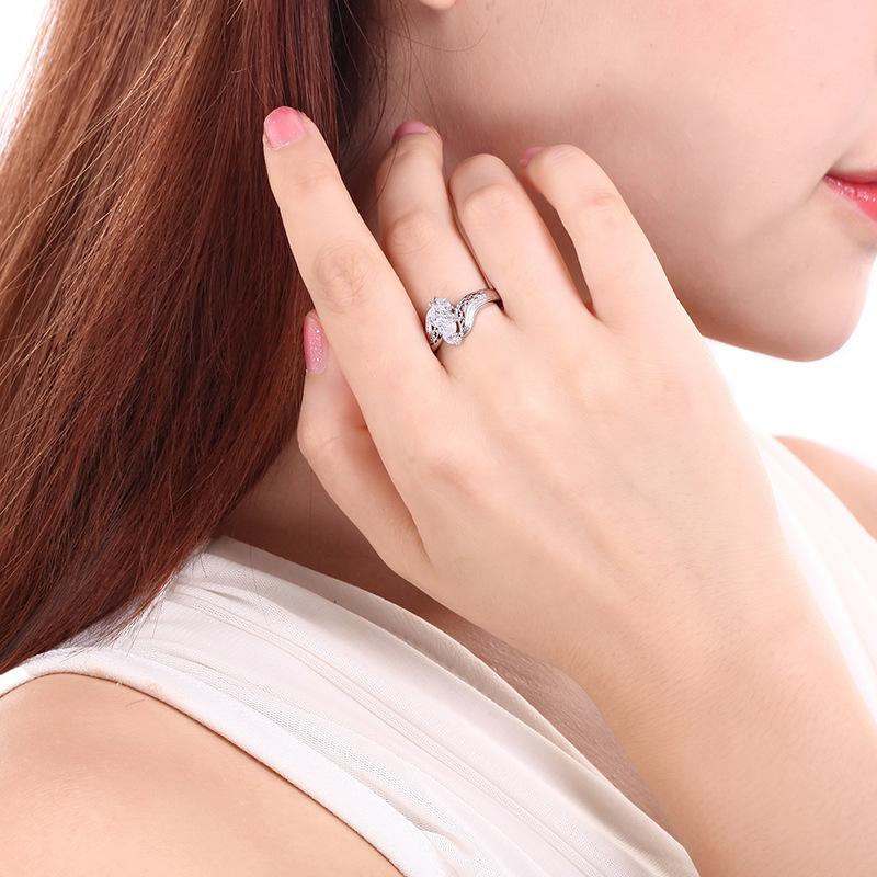 Vintage Pattern Horse Eye Zircon Ring, Ring, Ring Direct Batch