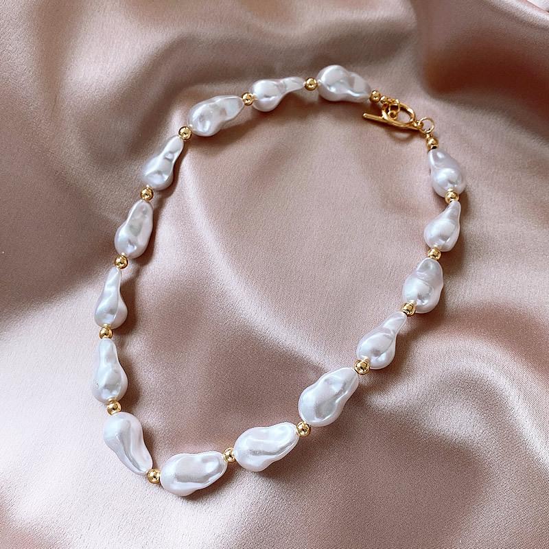 Exaggerated Personality Baroque Imitation Pearl Necklace Choker Collarbone Chain Ot Buckle Neck Chain Decorative Collar