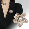 Faux Pearl Flower Brooch Rhinestone Brooch, Floral Lapel Pin for Sweater Coat Decorative Scarves Dress Suit, Alloy Jewelry Women Girls