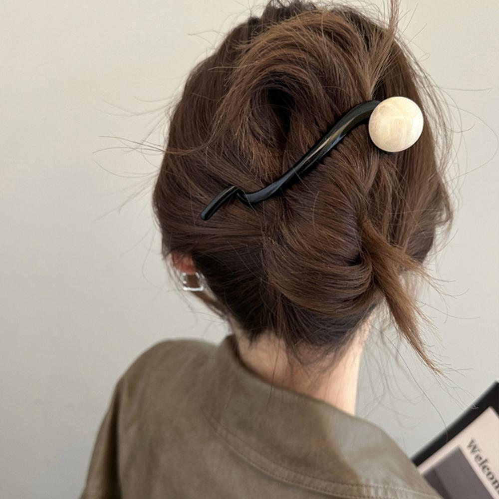 New Fashion Barrettes Retro S Shape Ponytail Twist Hair Clips Hairpins Twisted Hollow Out Shark Clips Headdress Hair Accessories