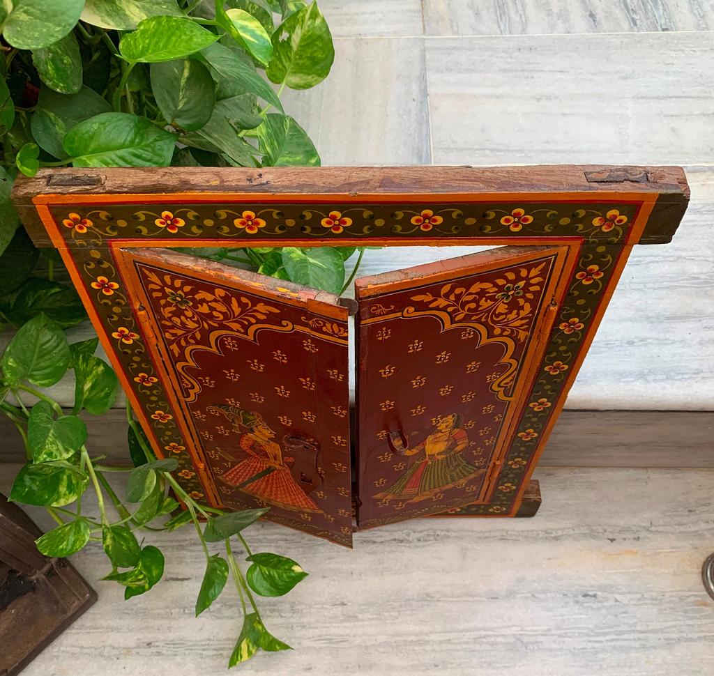 Handmade Antique Jharokha Window: Royal Couple Painting, Indian Festival Decor