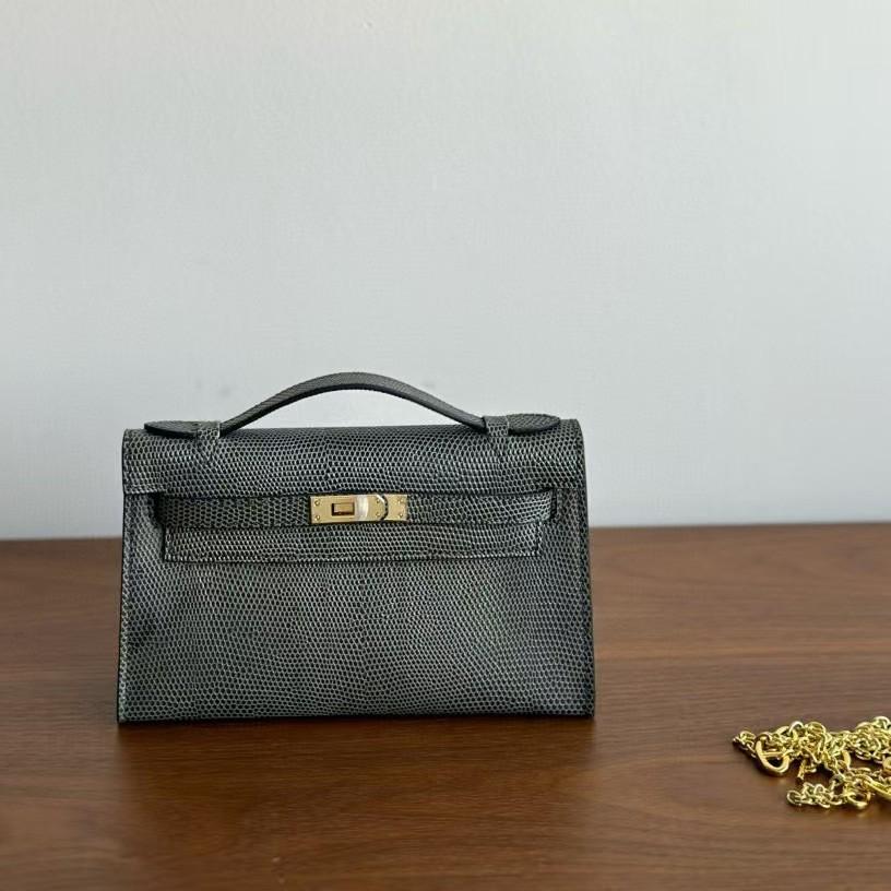 A Generation Of Cashmere Knit Collar Cowhide Leather Casual Car Key Five-Piece Handheld Hundred-Match Women's Bag With Wool Bag Decoration