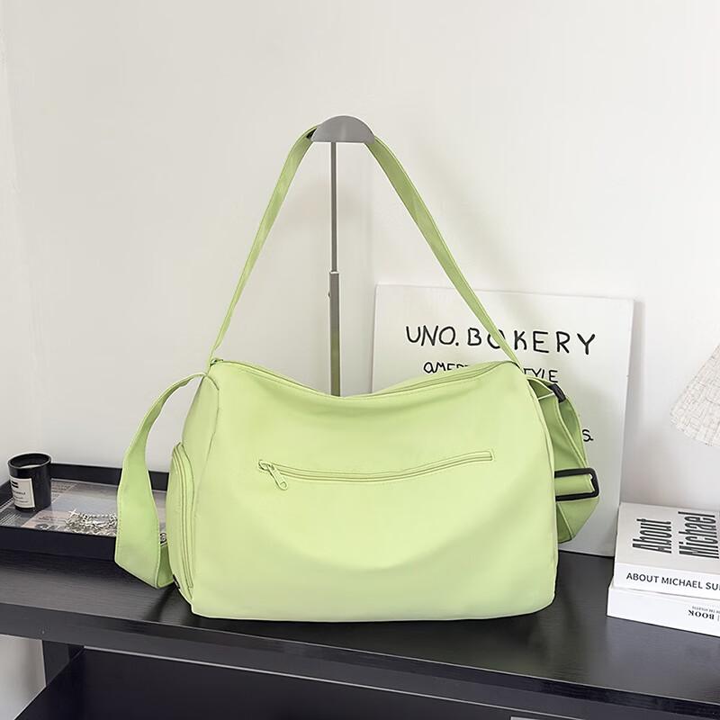 

Lightweight Sports & Yoga Travel Bag with Shoe Compartment