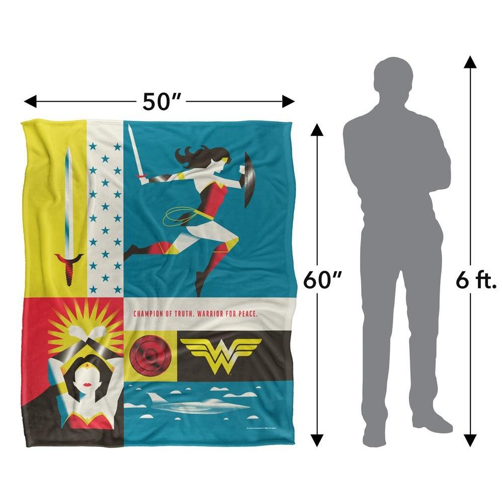 Wonder Woman Silky Icons Supersoft Blanket