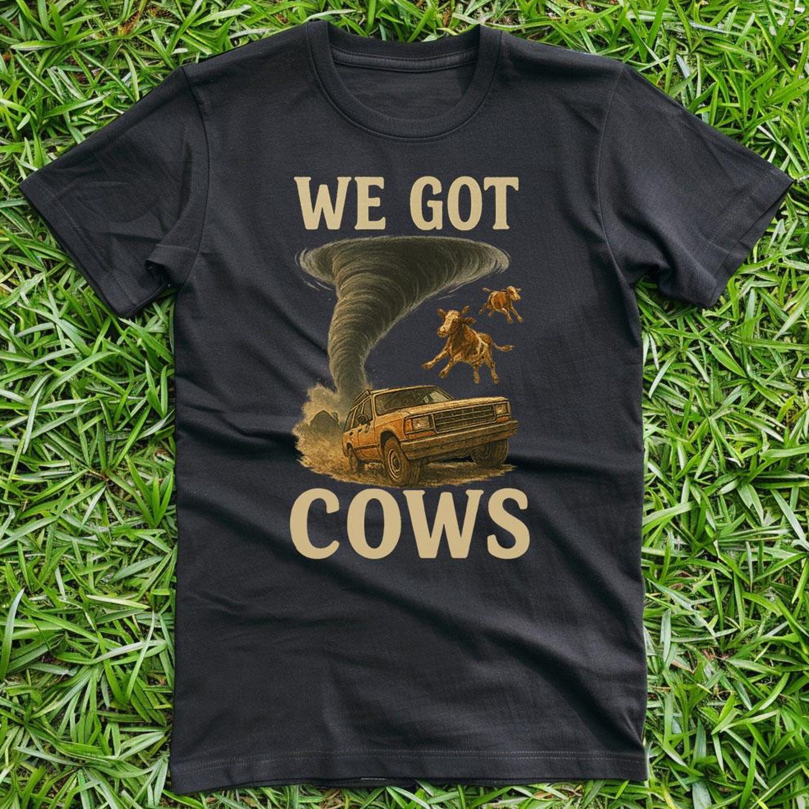 We Got Cows Unisex T-Shirt M