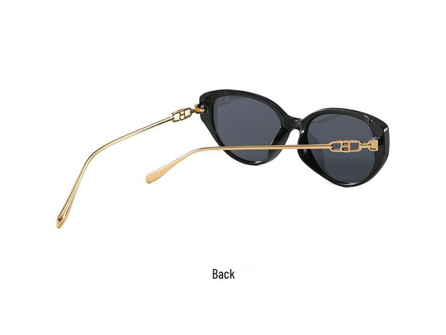 2025 High-End Cat-Eye Retro Sunglasses for Women - Small Frame, Street Style, Anti-UV