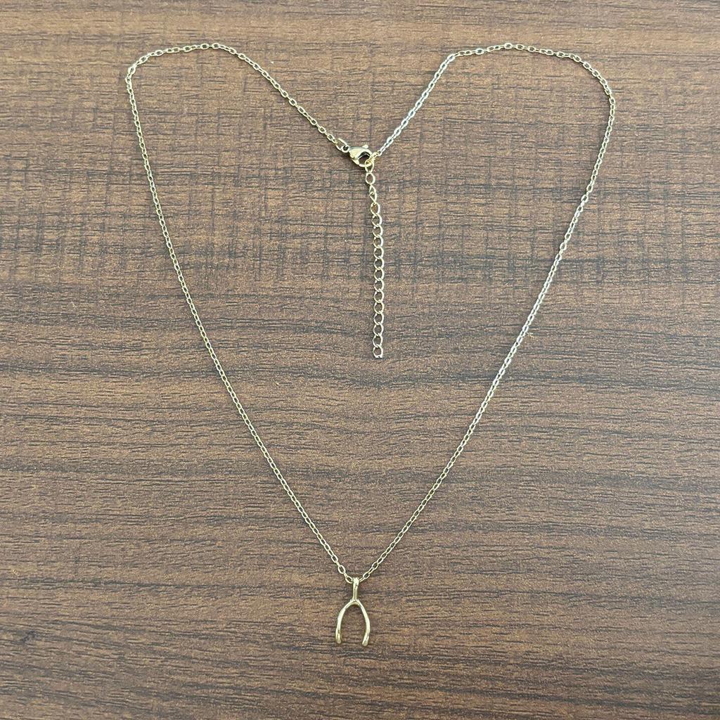 18K Gold Wishbone Y-Shaped Branch Pendant Necklace