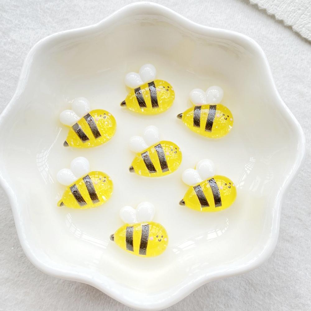 

10Pcs New Cute Resin Cartoon Yellow Bee Flat Back Scrapbooking DIY Jewelry Craft Decoration Accessories