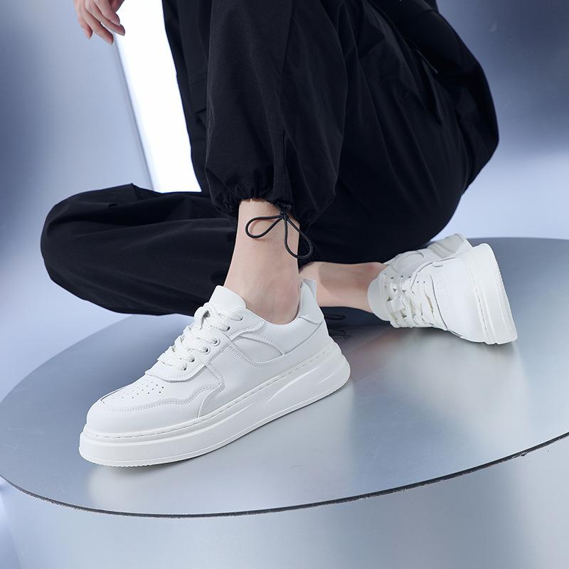 Wenzhou men's shoes 2025 spring new cowhide little white shoes color matching trendy brand thick baseplate shoes lightweight breathable casual shoes