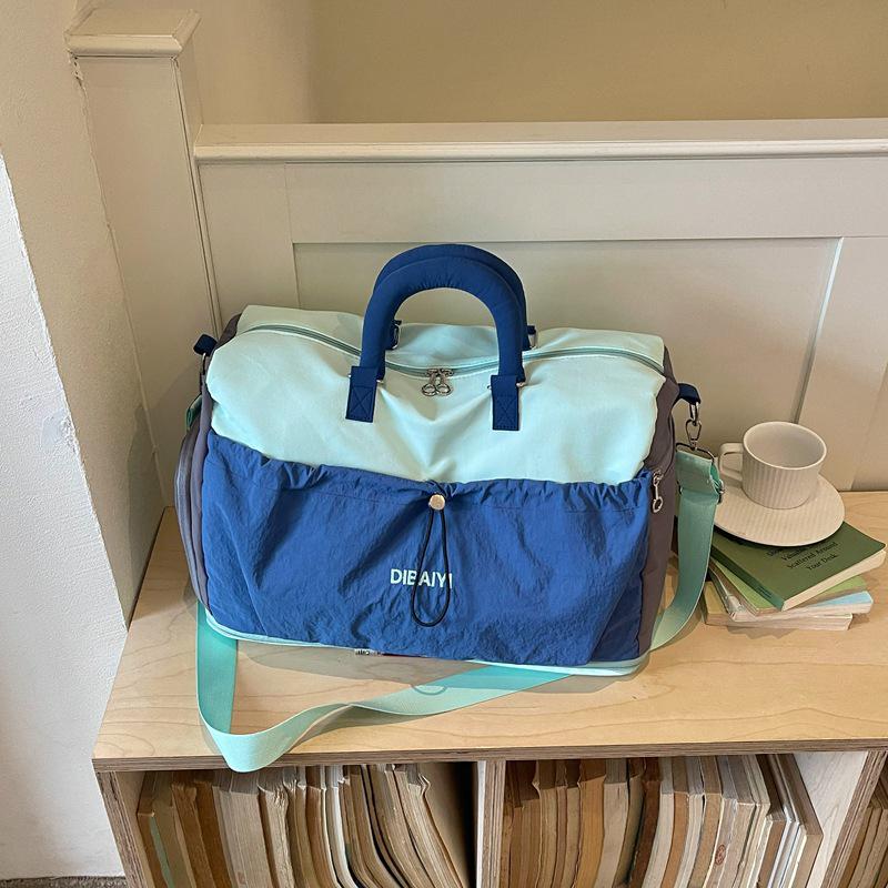 Cross-Border Color Block Travel Bag: Large Capacity, Lightweight, Handheld Sports & Fitness Duffel