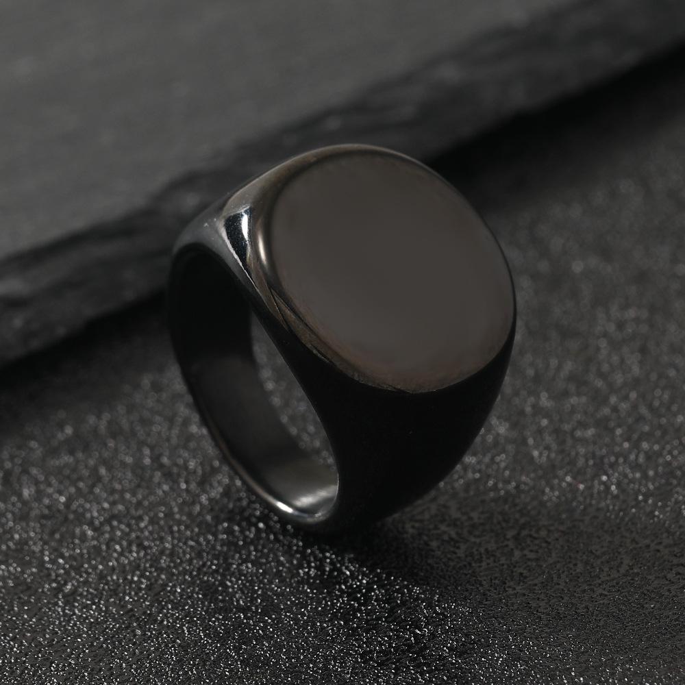 Punk Style Round Titanium Steel Ring: Men's Fashion, Smooth, Engravable