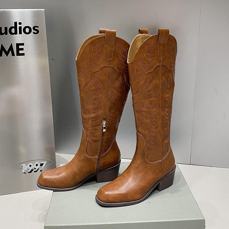 Vintage Square Head Thick Heel Western Cowboy Boots Women's 2025 New V-mouth Embroidered Knight Boots Side Zipper Long Tube Boots
