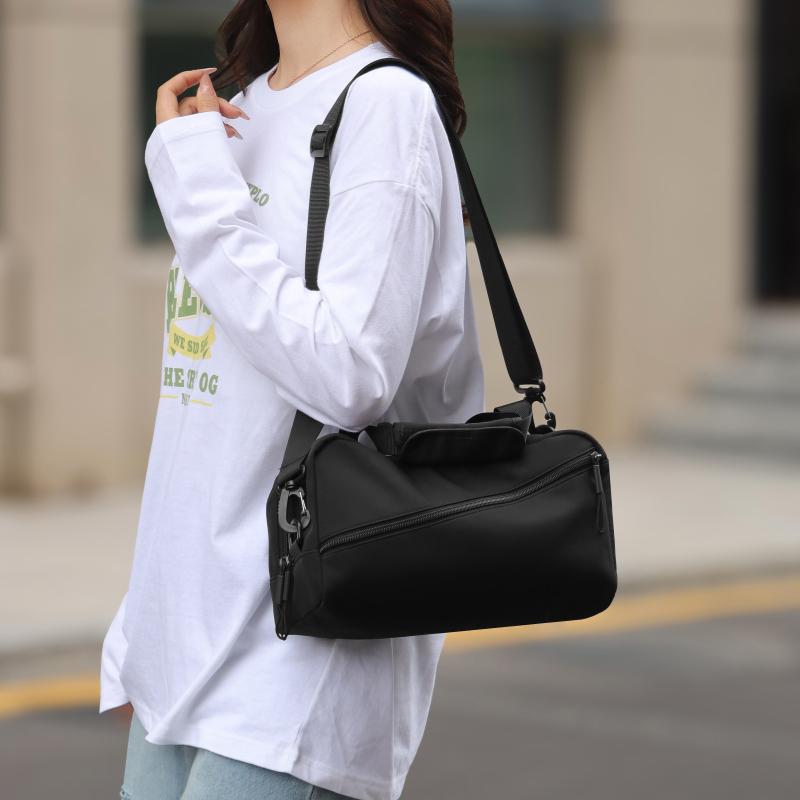 Water-Repellent Sport Crossbody Bag Women's Shoulder Bag Travel Small Bag