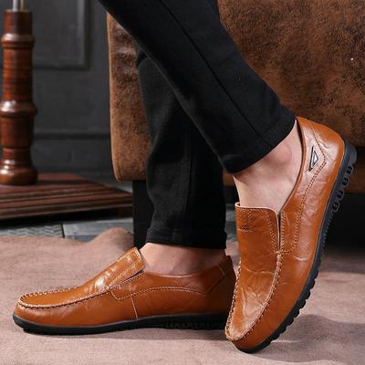 Fritidsskor för män Läder Mjuka Loafers Mode Platt Bekväm Körning Stor Storlek 38-47 Platta skor