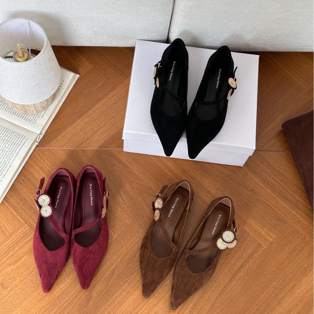 2025 spring and autumn new fashion versatile flip pointed head low heel shallow mouth single shoes women's flannel flowers Mary Jane