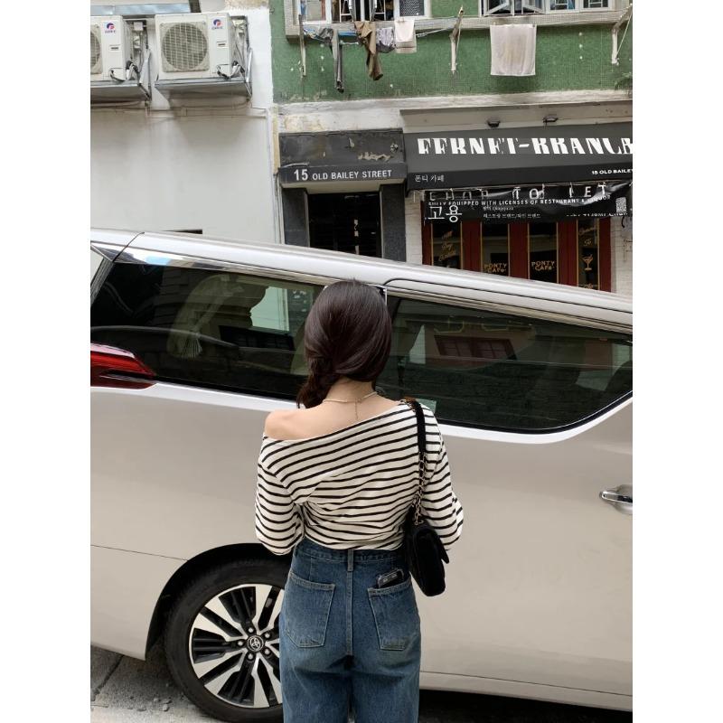 Women's South Korean Chic Stripe Fit Off-the-Shoulder Long Sleeves Shirt Slim Slimming Inner Wear Bottoming Shirt Retro Lady