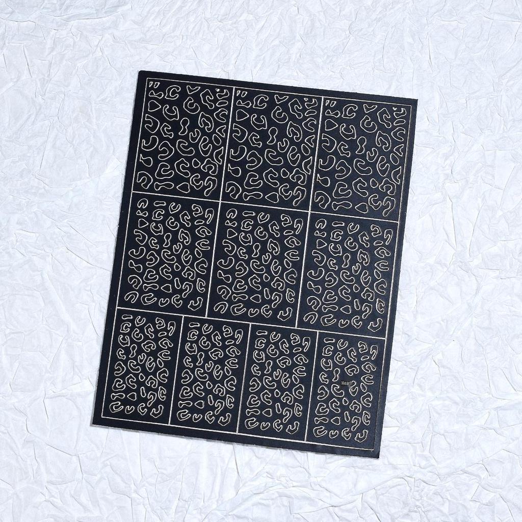 Décalques pour ongles: Autocollants Dégradés à Carreaux et Imprimé Léopard avec Gabarit Creux Double Usage.