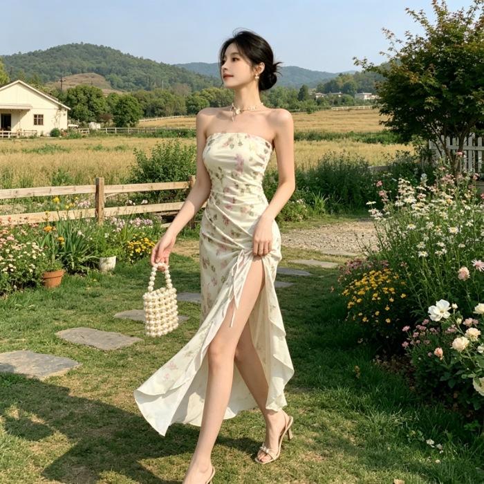 Lotus leaf lace gentle white waist hip skirt 2026 summer temperament slit tube top floral dress
