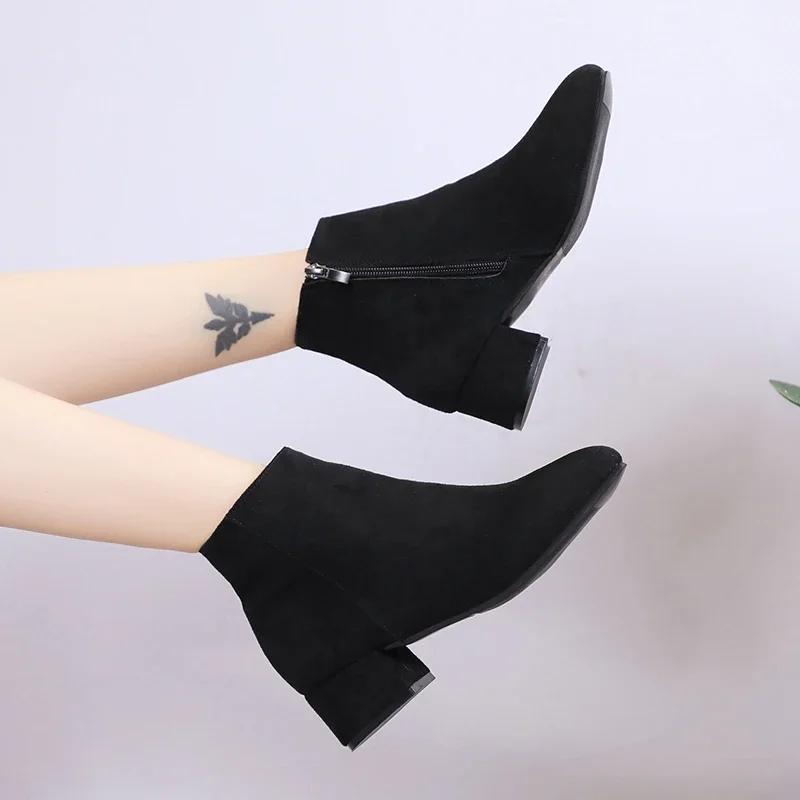 Women's Winter Boots 2025 New Suede Dress Women Warm Boots Fashion Mid-Heel Wool Warm Women's Ankle Boots