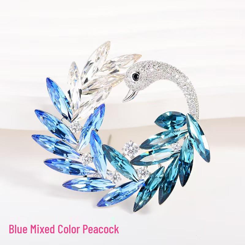 Exquisite Butterfly Rhinestone Brooch - Versatile 3D Floral Alloy Accessory for Women
