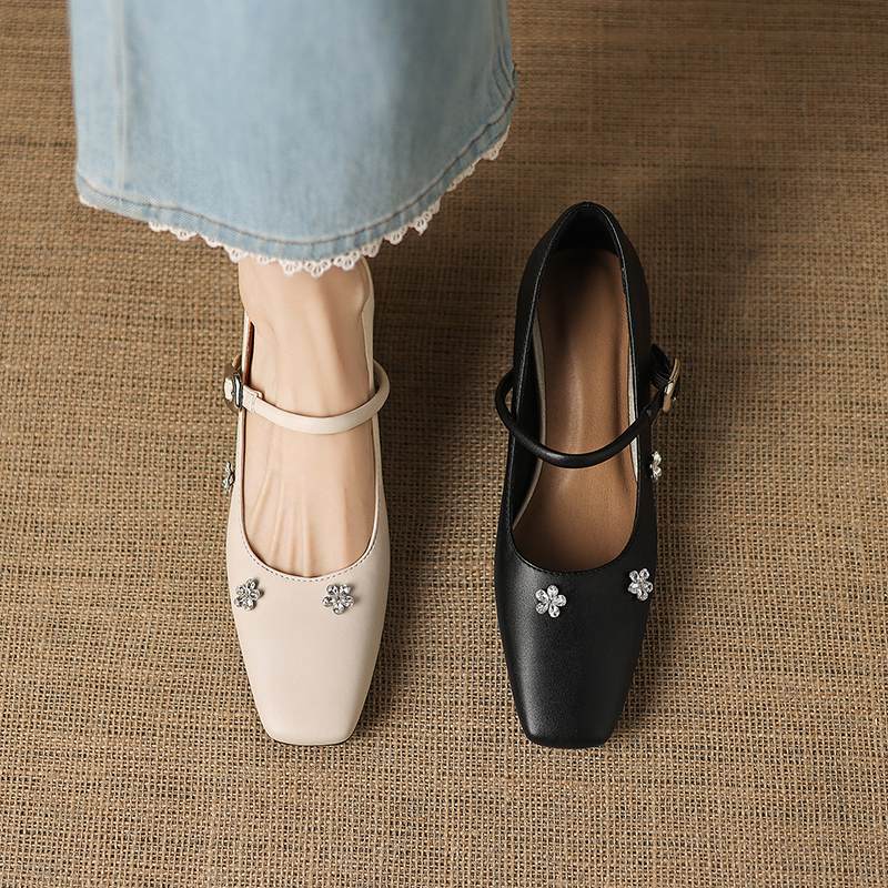 Krazing Pot Microfiber Square Toe Thick Med Heels Spring Summer Shoes Big Size 43 Flowers Decoration Women Office Lady Pumps