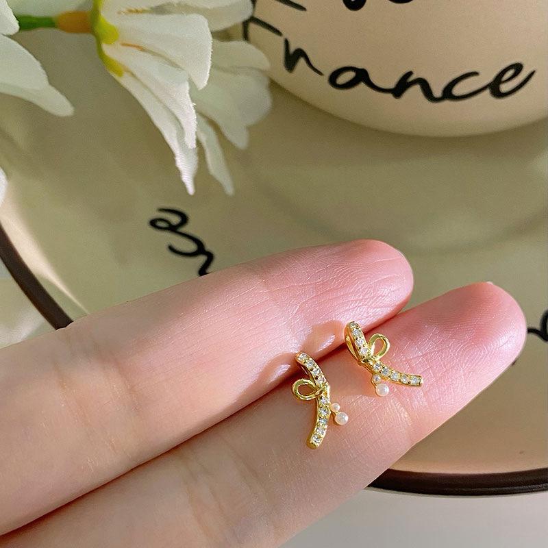 

Серьги с жемчугом в виде банта, повседневные, универсальные, легкие, роскошные, высококачественные серьги, нишевый дизайн