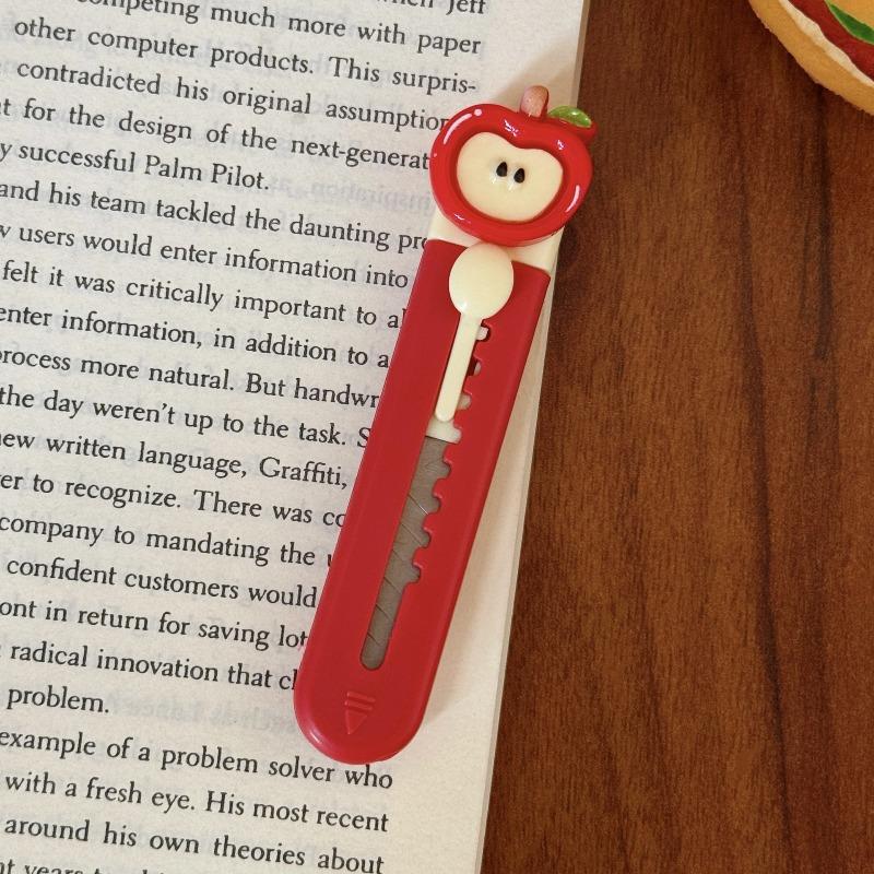 Mini cuchillo utilitario de dibujos animados para estudiantes, abridor de letras Kawaii pequeño, Clip de papel para oficina, suministros para estudiantes, accesorios de oficina