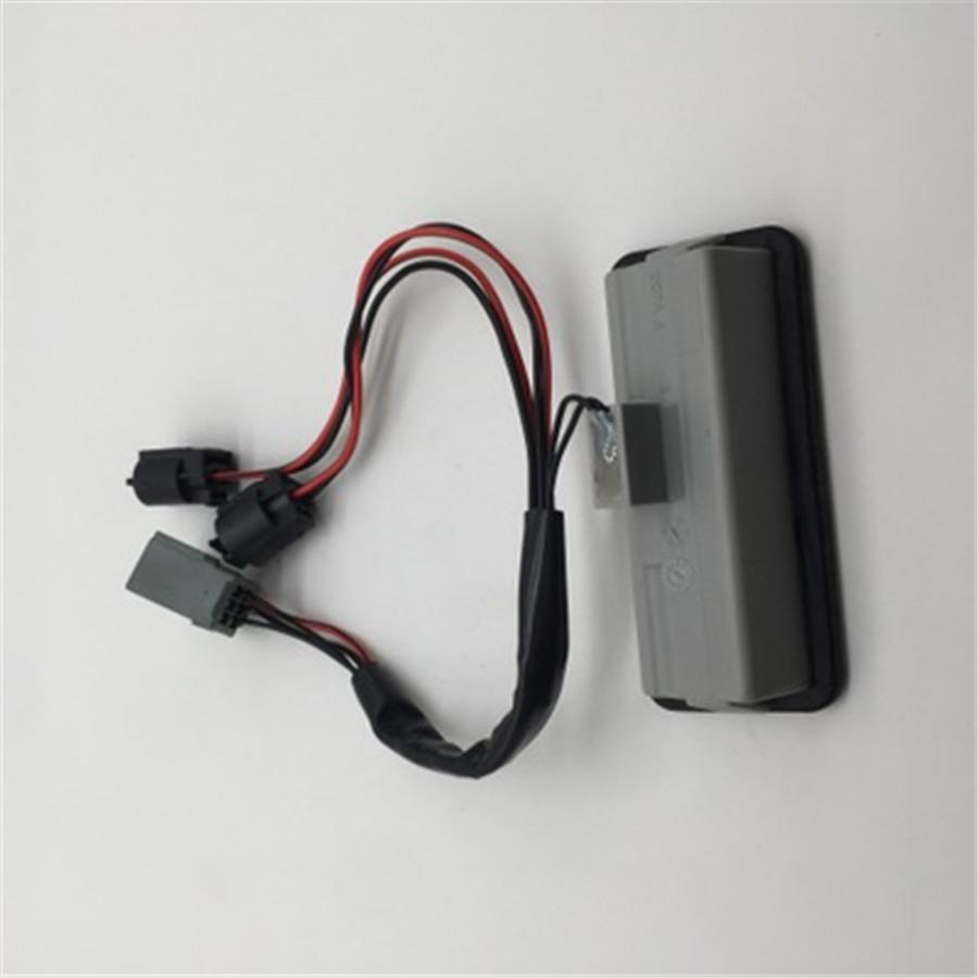 Rear Tailgate Door Release Handle Switch LR015457 for Land Rover Discovery 3 & 4