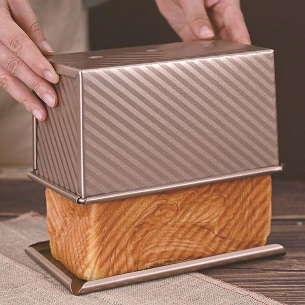 1pc Golden Loaf Pan with Lid - Non-Stick, Rust. Perfectly Toasted Bread - Durable.Easy-Clean Design Baking Mold for Oven Use