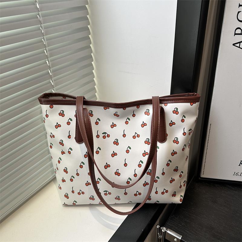 Beautiful high-end texture temperament versatile casual large-capacity simple shoulder underarm bag practical large-capacity bag