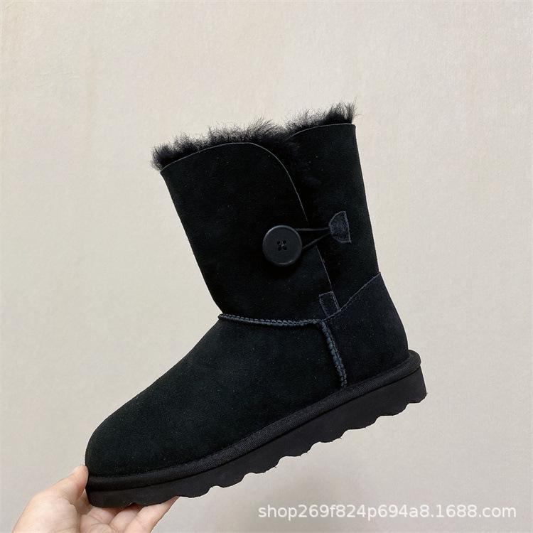 Sangpo snow boots women's fur integrated classic long tube piled thickened real wool warm cotton shoes men's winter shoes