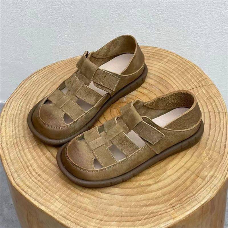 

Baotou flat-soled Roman sandals 2025 summer new fashionable versatile outer sandals women s woven casual hole shoes 40