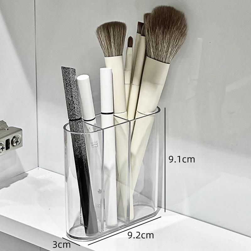 

Настенный зеркальный шкаф: Тумба для ванной и органайзер для косметики