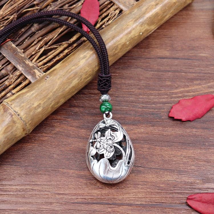 Handmade Retro Cotton and Linen Tibetan Silver Pendant Necklace Medium and Long Flower Versatile Sweater Chain Women's Simple Accessories