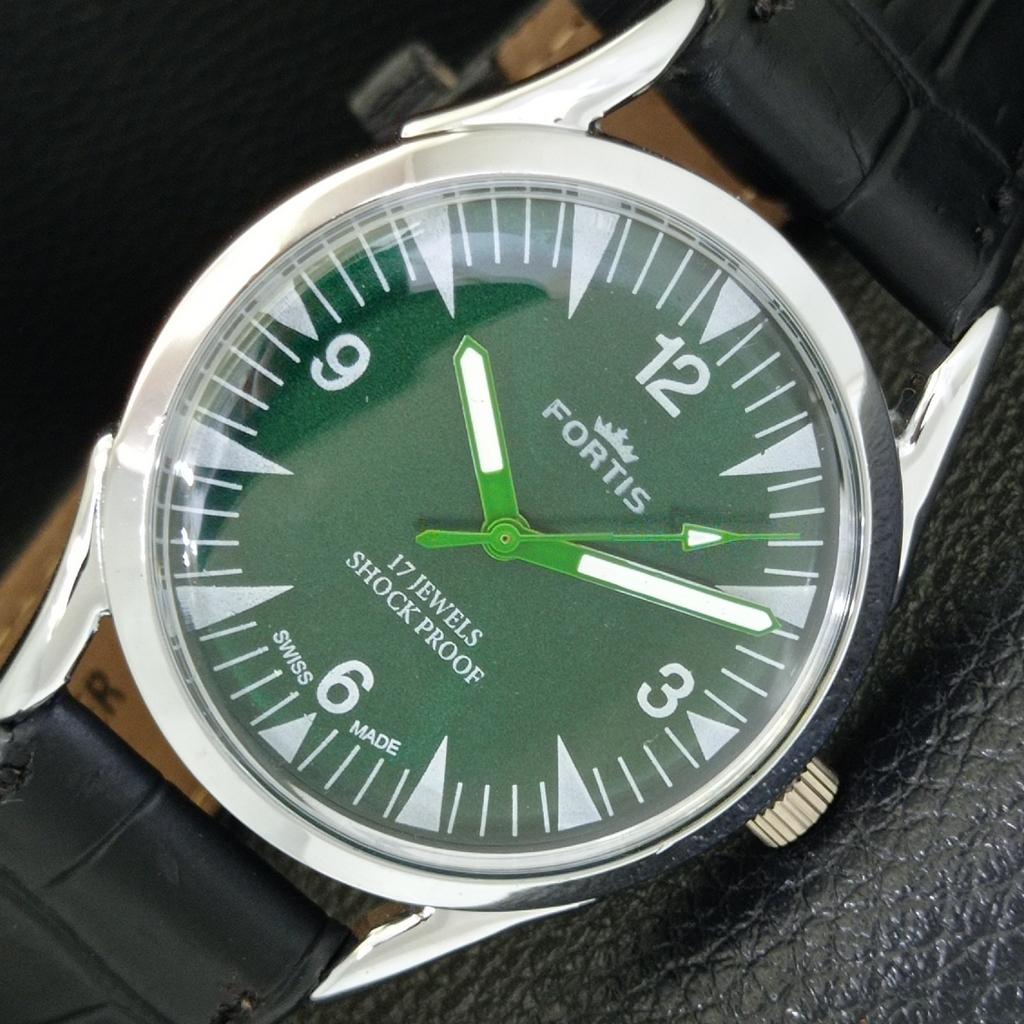 HAND-WINDING VINTAGE SWISS MENS REFURBISHED GREEN COLOR DIAL WATCH a700990-5 R205a-a700990