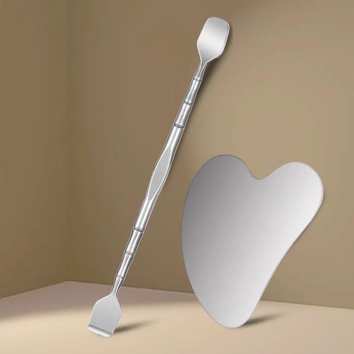 

Удалитель черных точек + удалитель кожного сала (всего 2) со специальным чехлом в комплекте