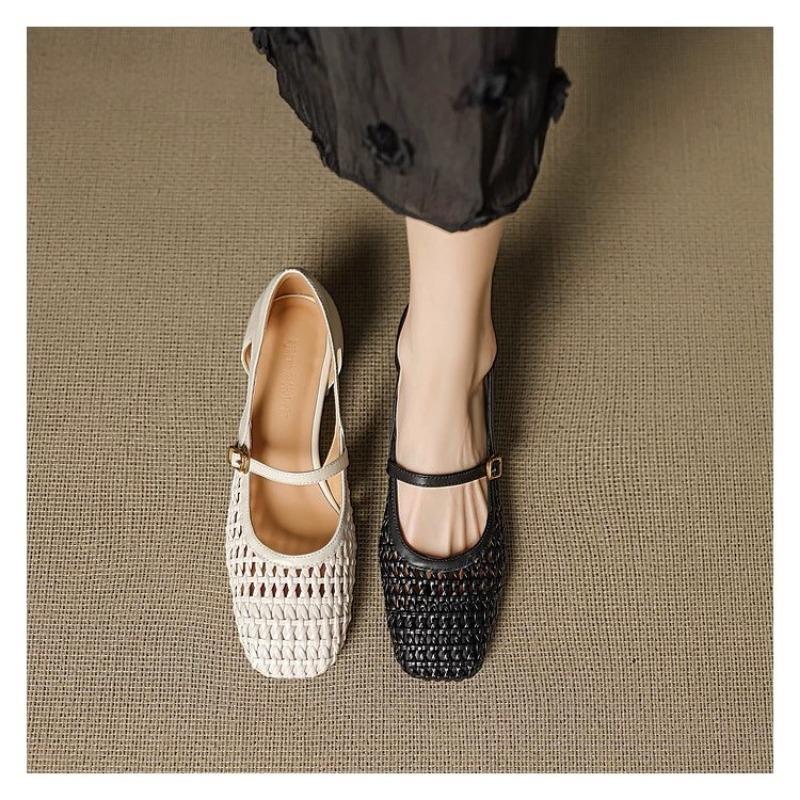 Fashion French White Square Toe One Strap Baotou Sandals Women 2025 New Summer Rear Empty Trip Strap Women Shoes Flat Single Shoes