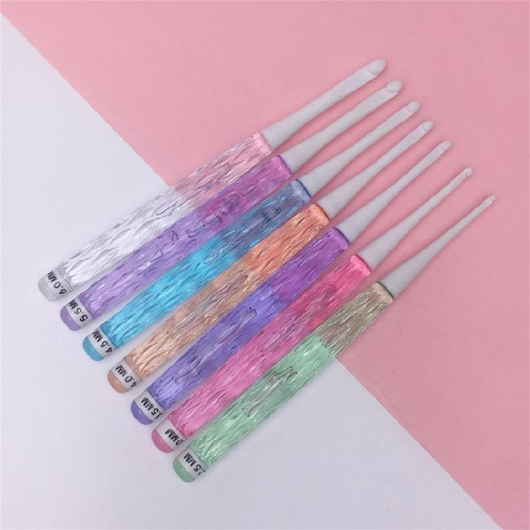 8Pcs 2.5mm-6.0mm Ergonomic Crochet Hook Set Crochet Needle for Beginner Hobbyist Knitting Sweater Scarf Socks Hat Bag